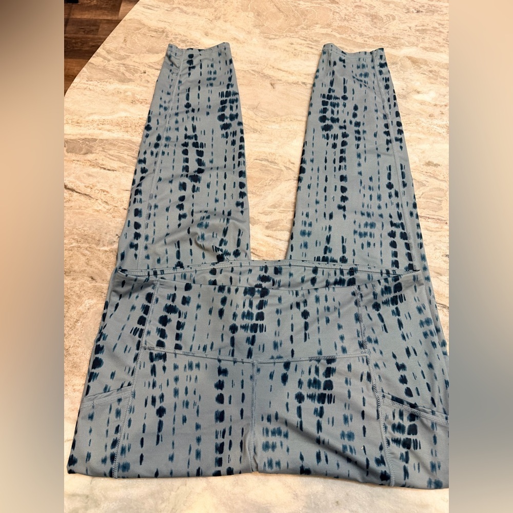 J.Jill Fit Performance Leggings XL Tall Blue Tie Dye Print High Rise Activewear